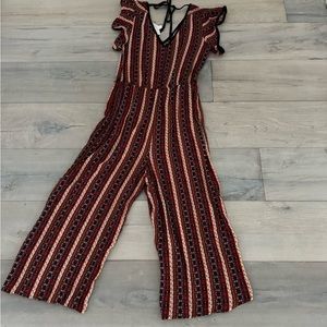 Jumpsuit. 100% rayon.